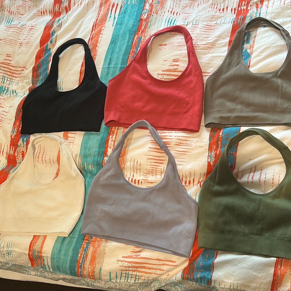 NVGTN halter neck sports bras